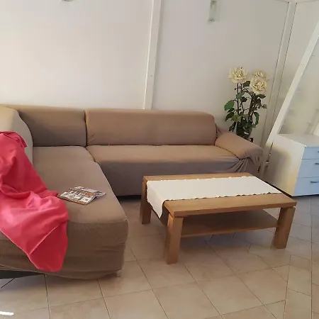 Apartment Apartman Vesna Peroj